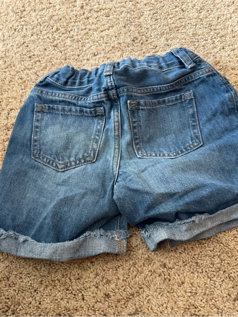 Girls denim short 💙
